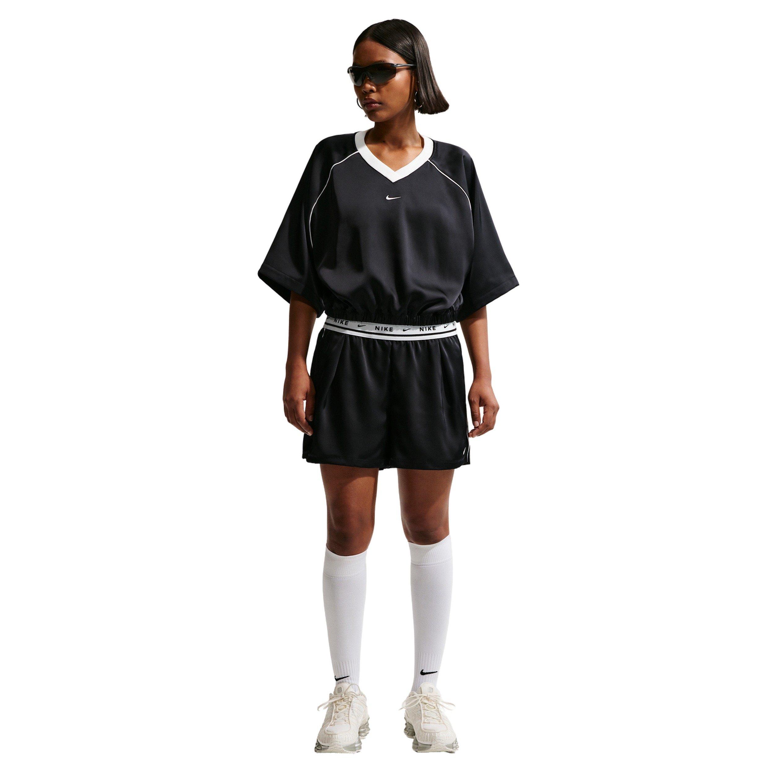 Color: BLACK/OFF-WHITE