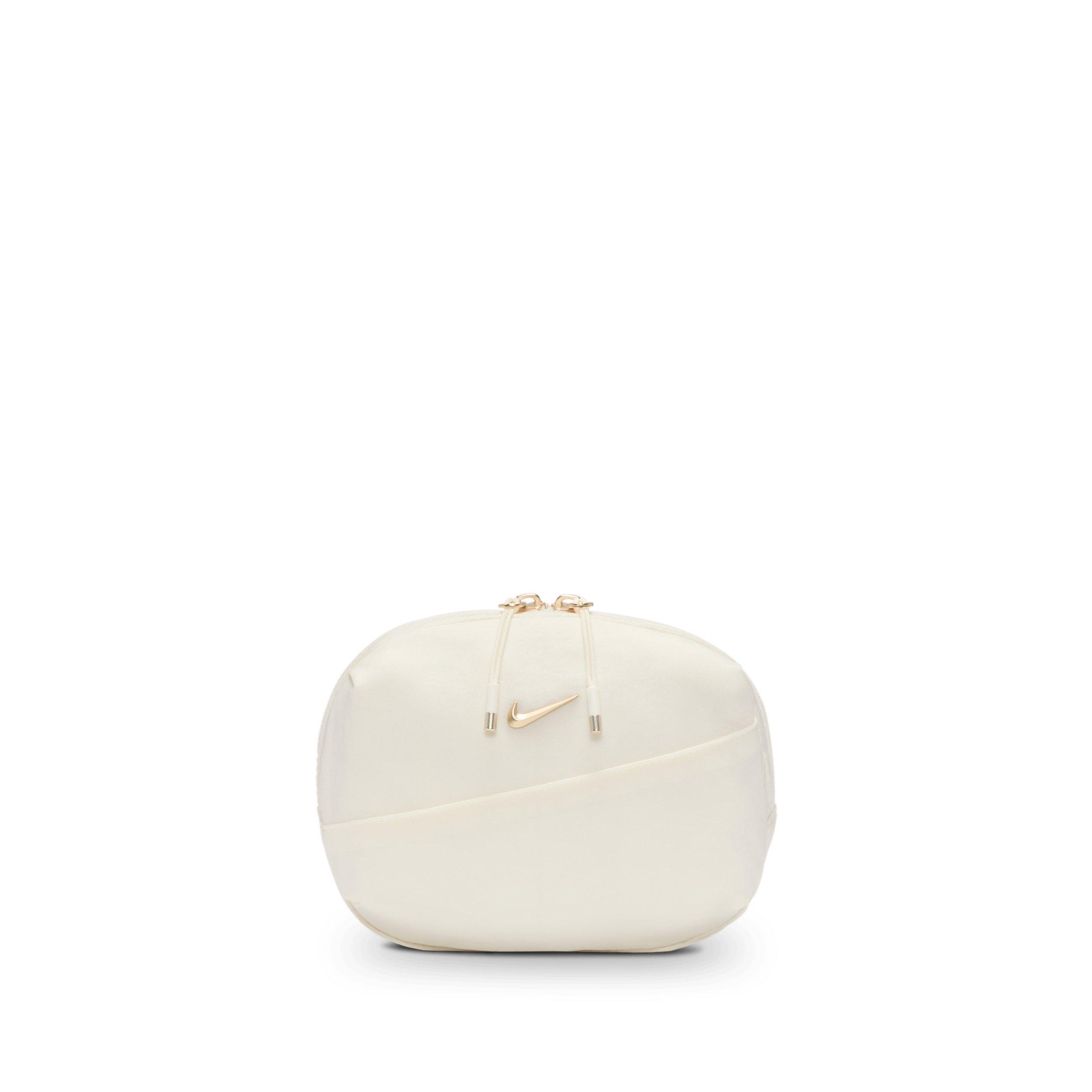 Color: SAIL/SAIL/LT GOLD