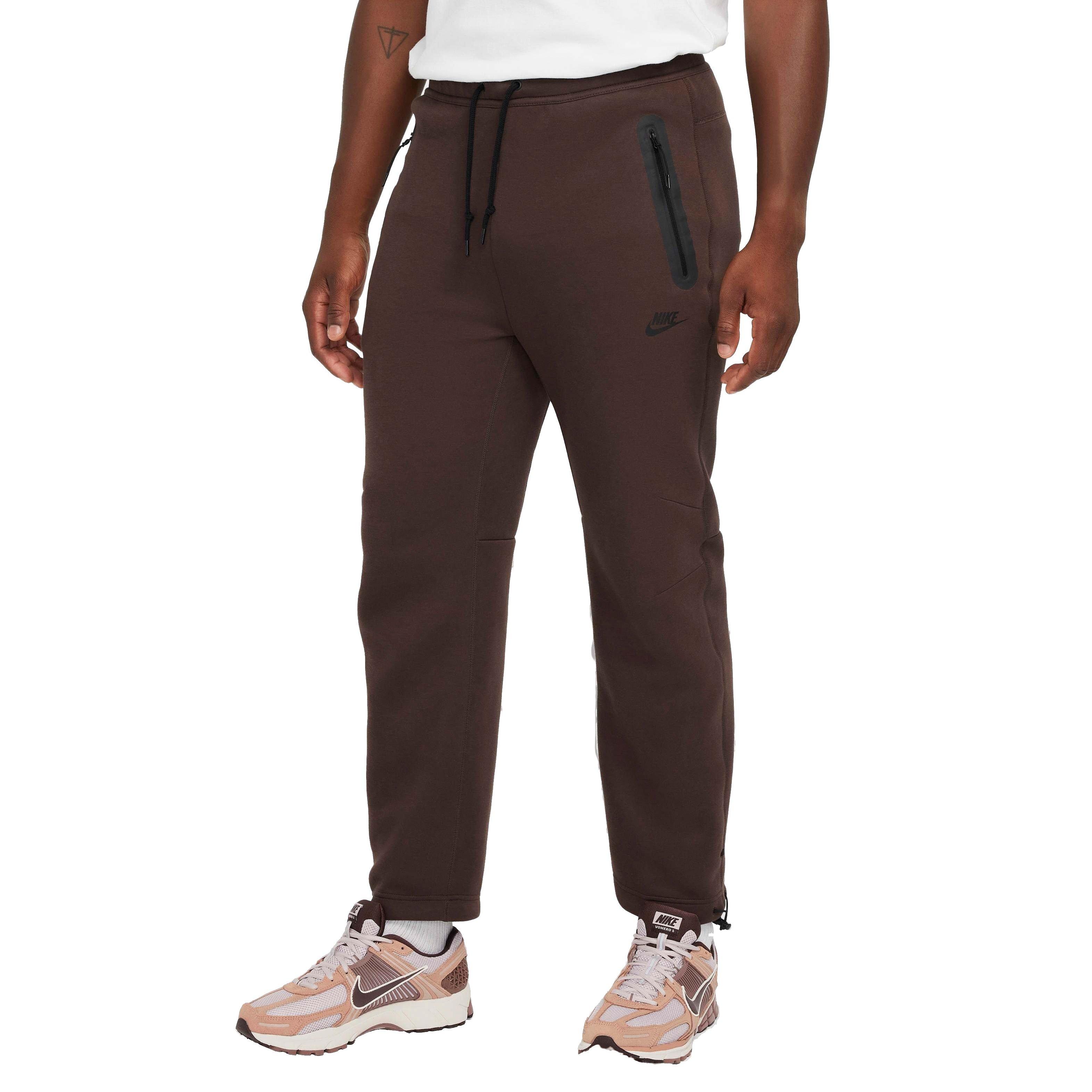Color: BROWN