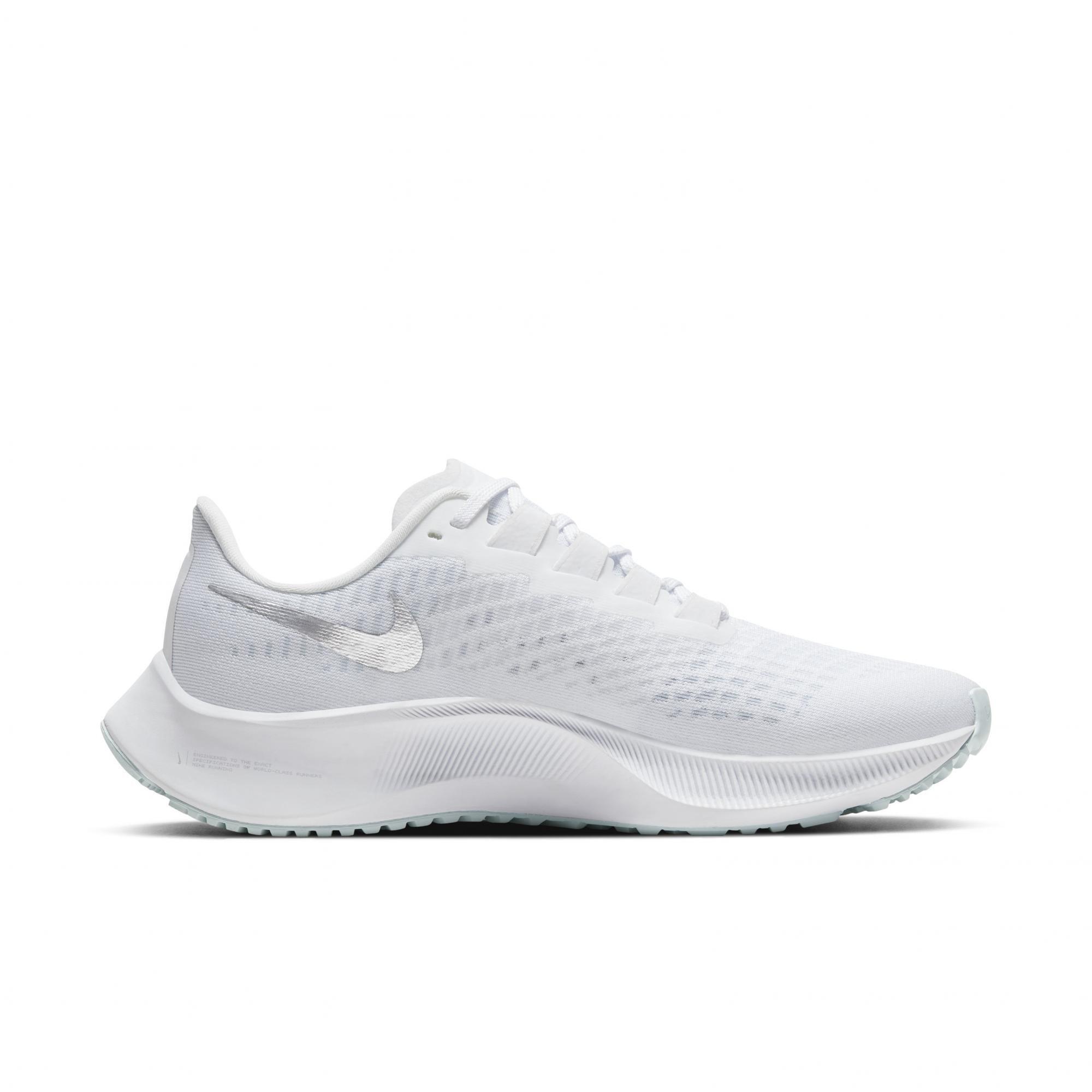 Color: WHITE/SILVER