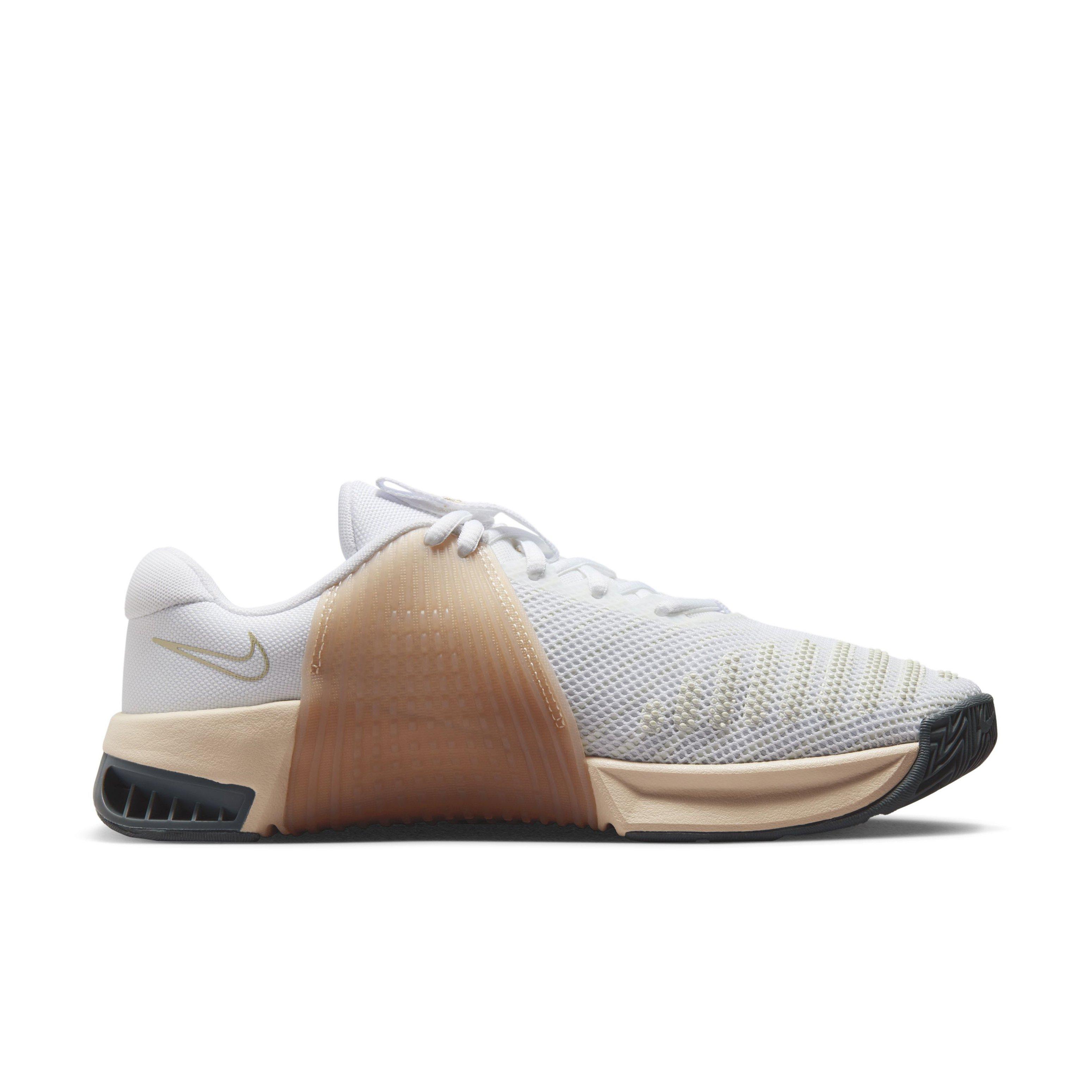 Color: WHITE/GOLD/SANDDRIFT/WHITE