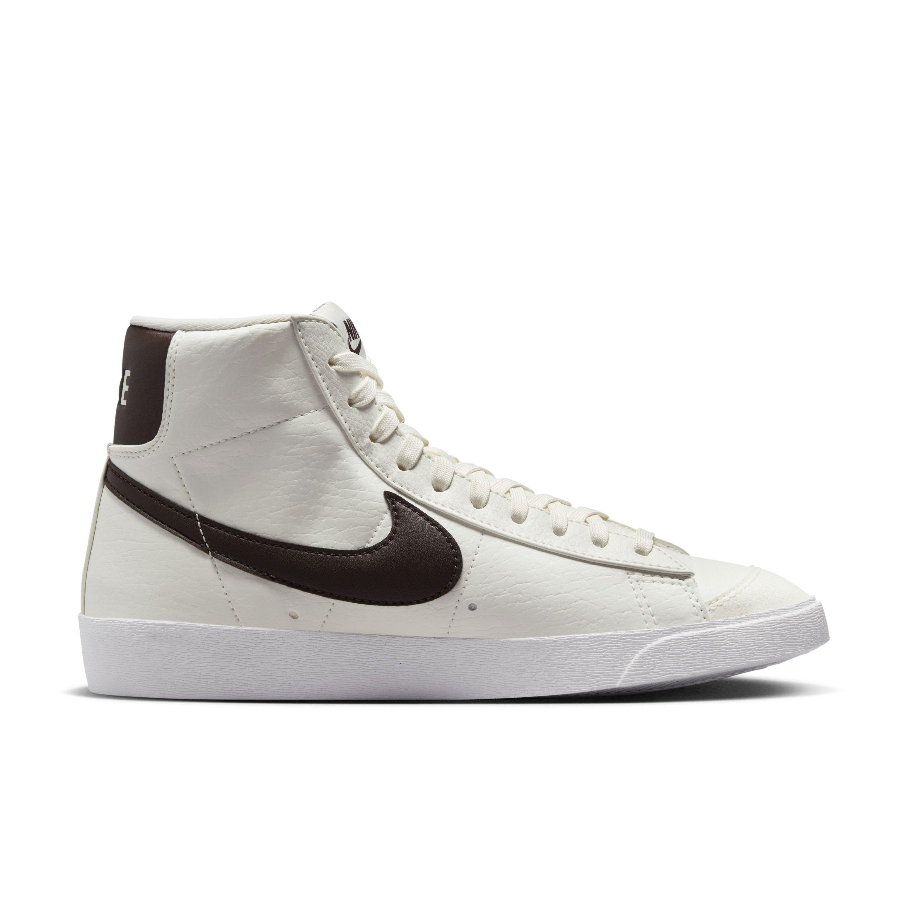 Color: SAIL/WHITE/BROWN