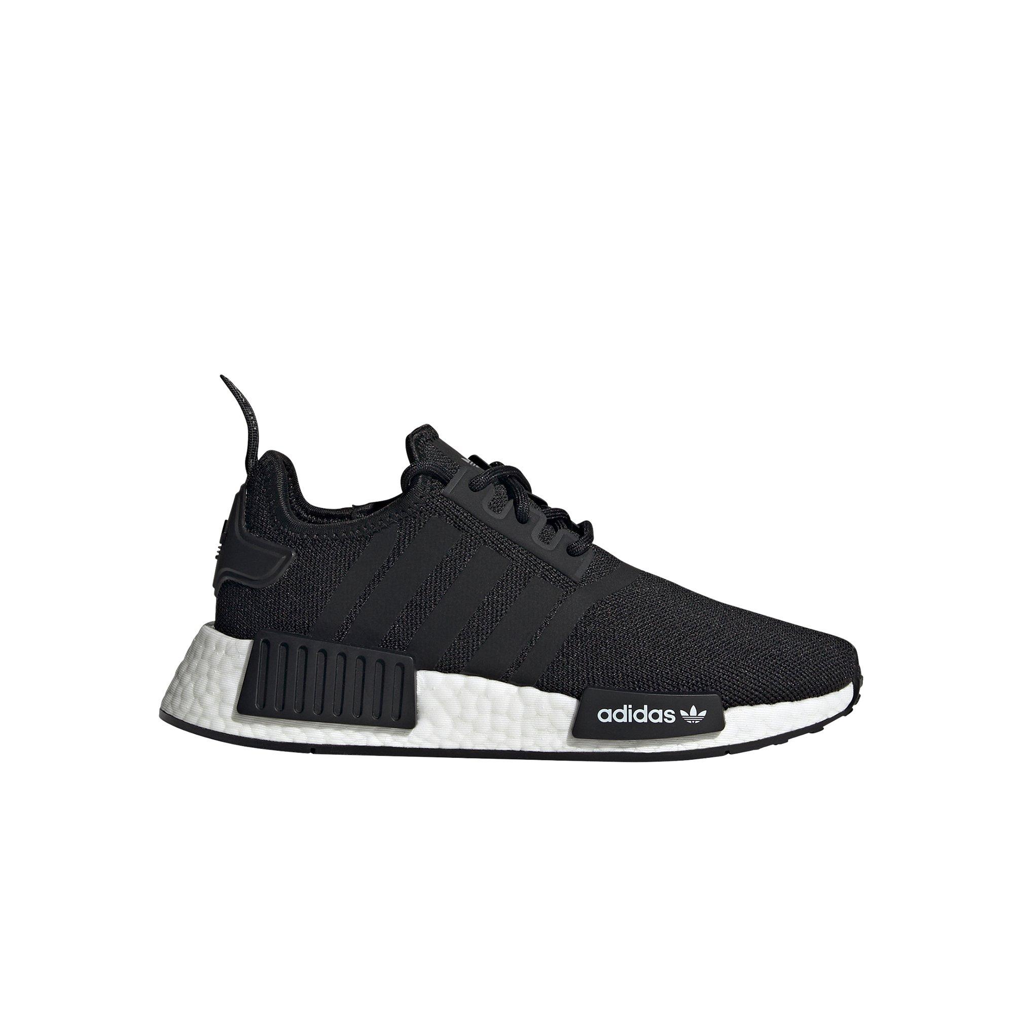 Color: BLACK/WHITE