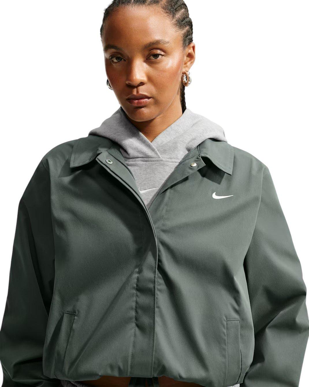Color: CAMO GREEN
