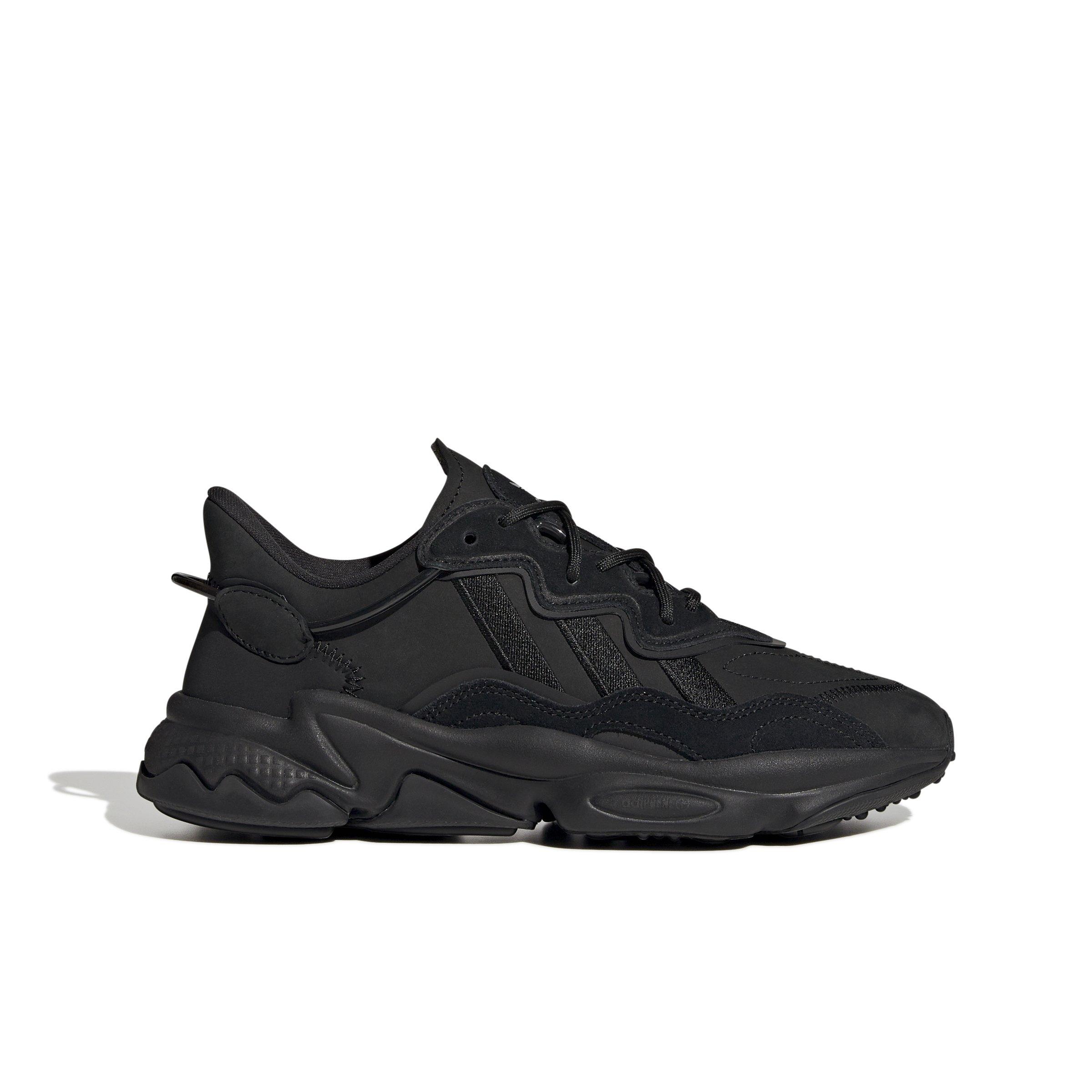 Color: BLACK/BLACK/SILVER