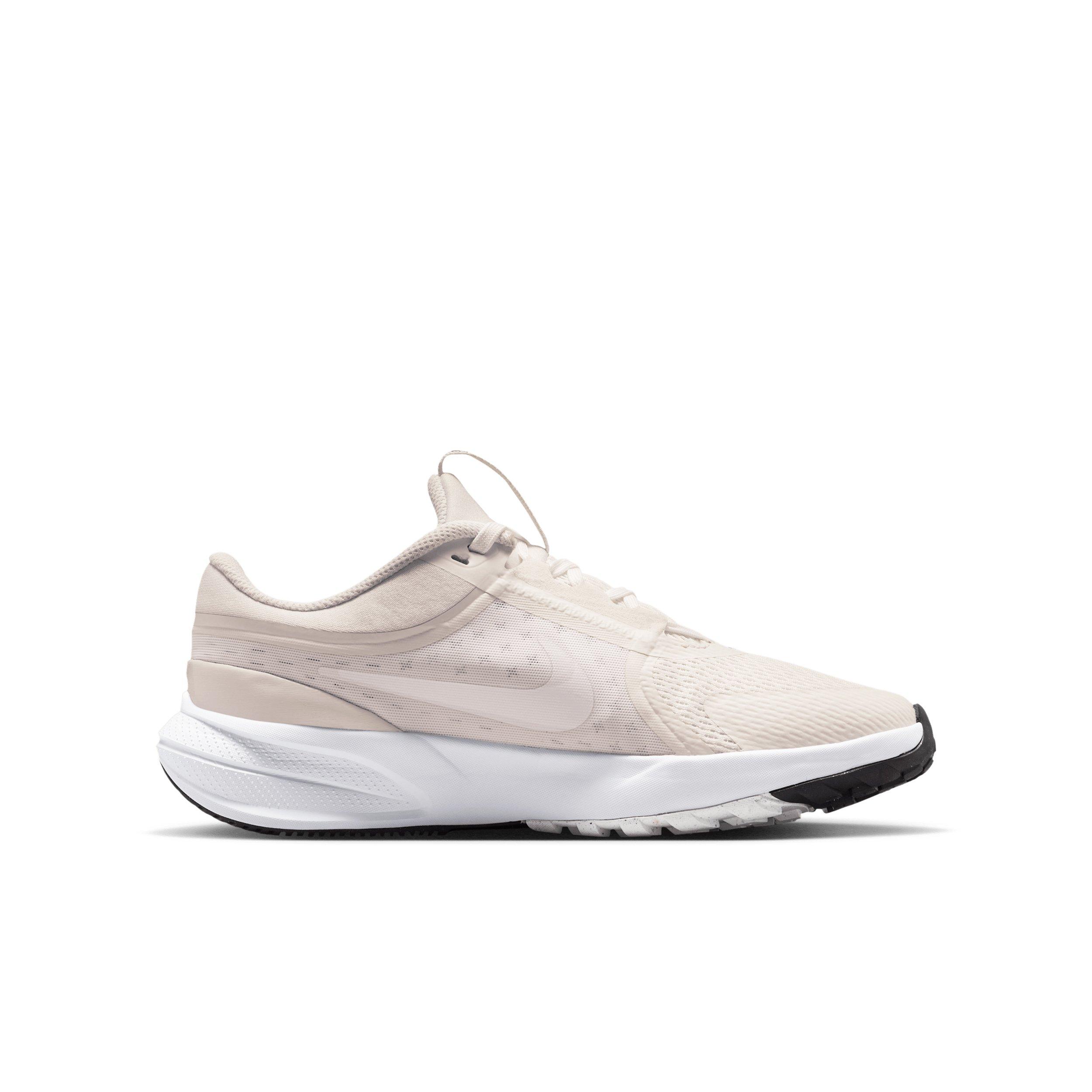 Color: PLATINUM/BLACK/GOLD
