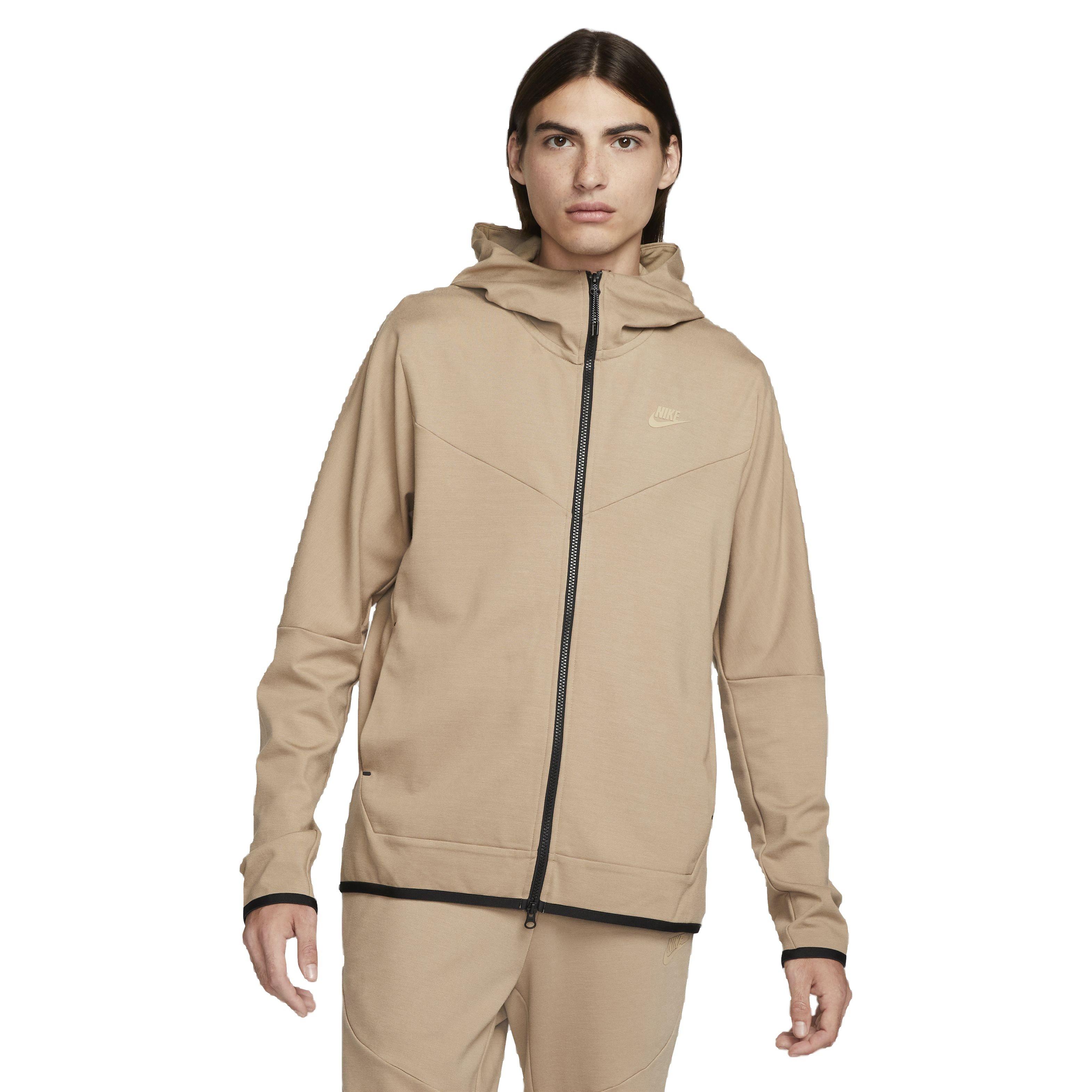 Color: BROWN