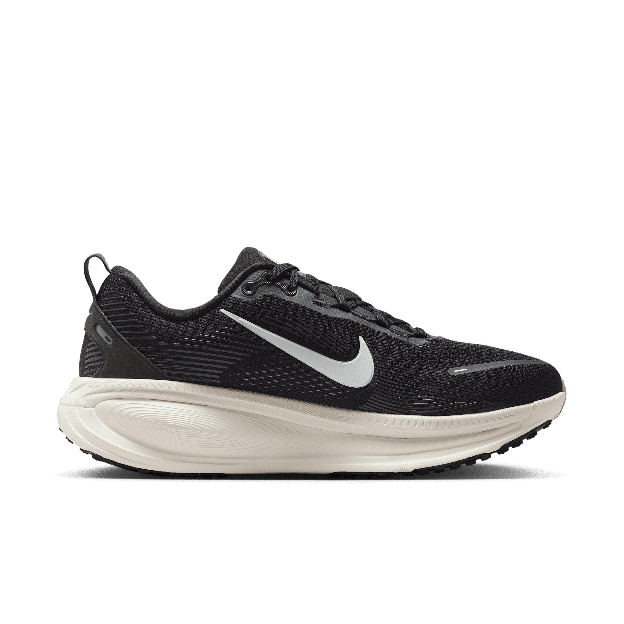 Color: BLACK/MILK/LT IRON/WHITE