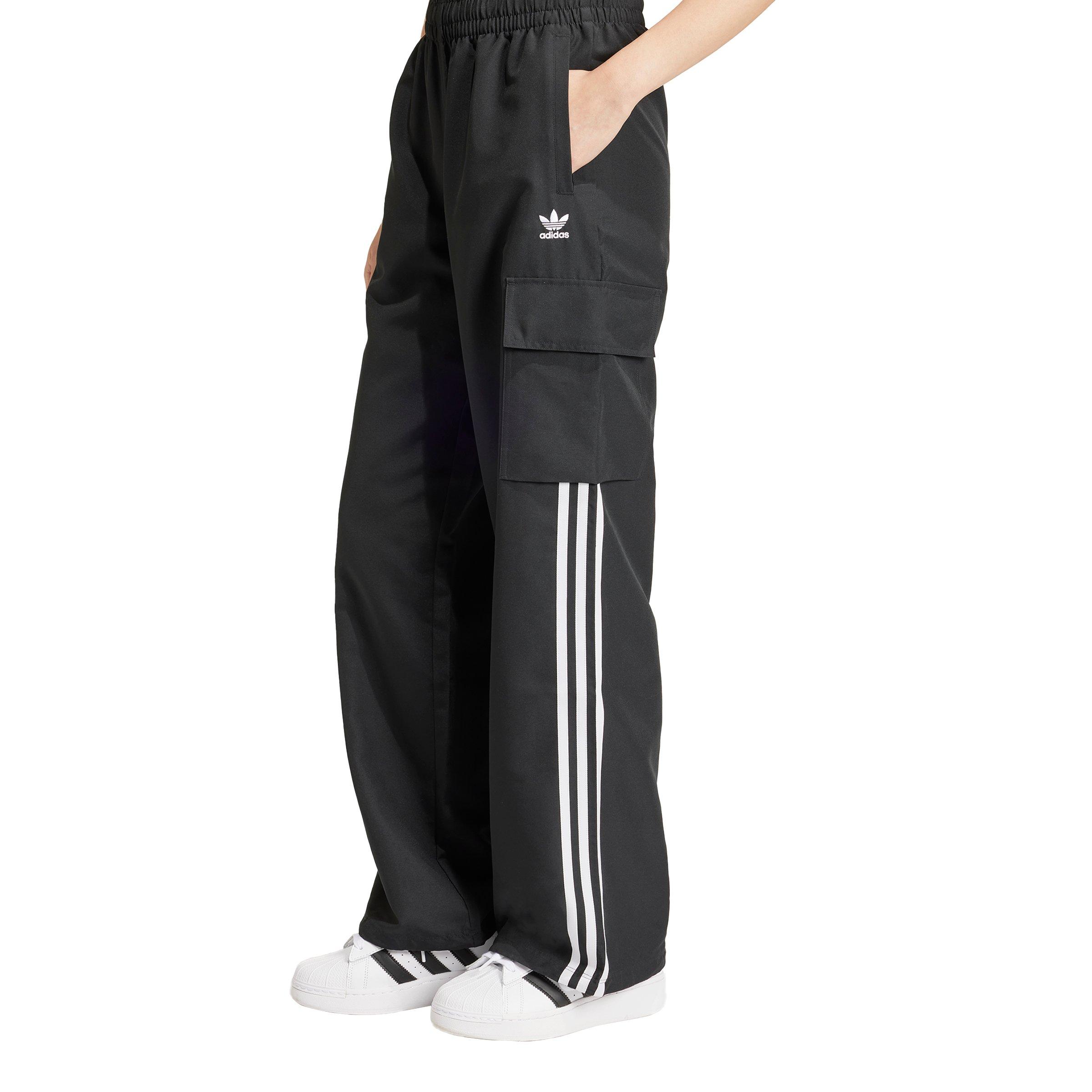 Color: BLACK