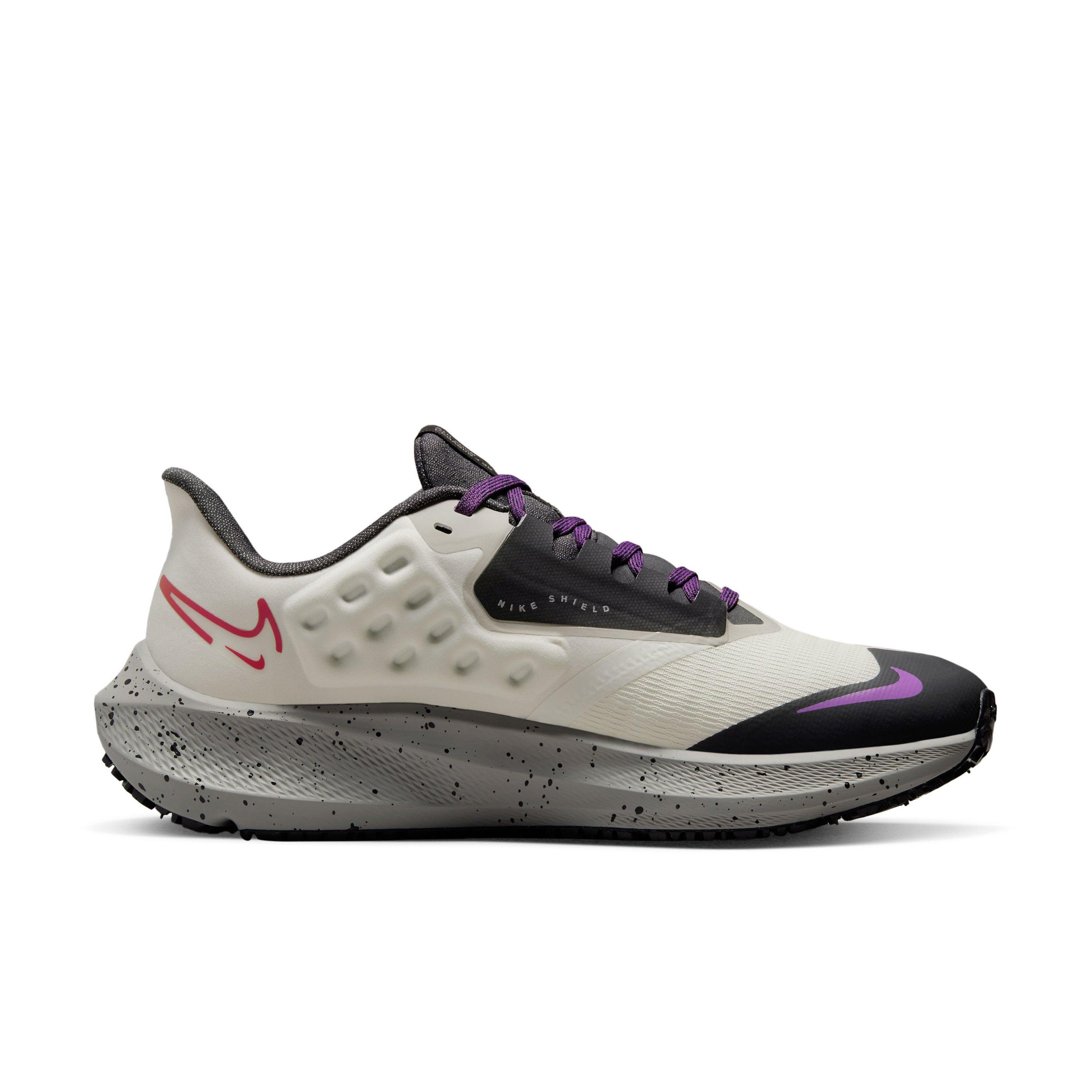 Color: BONE