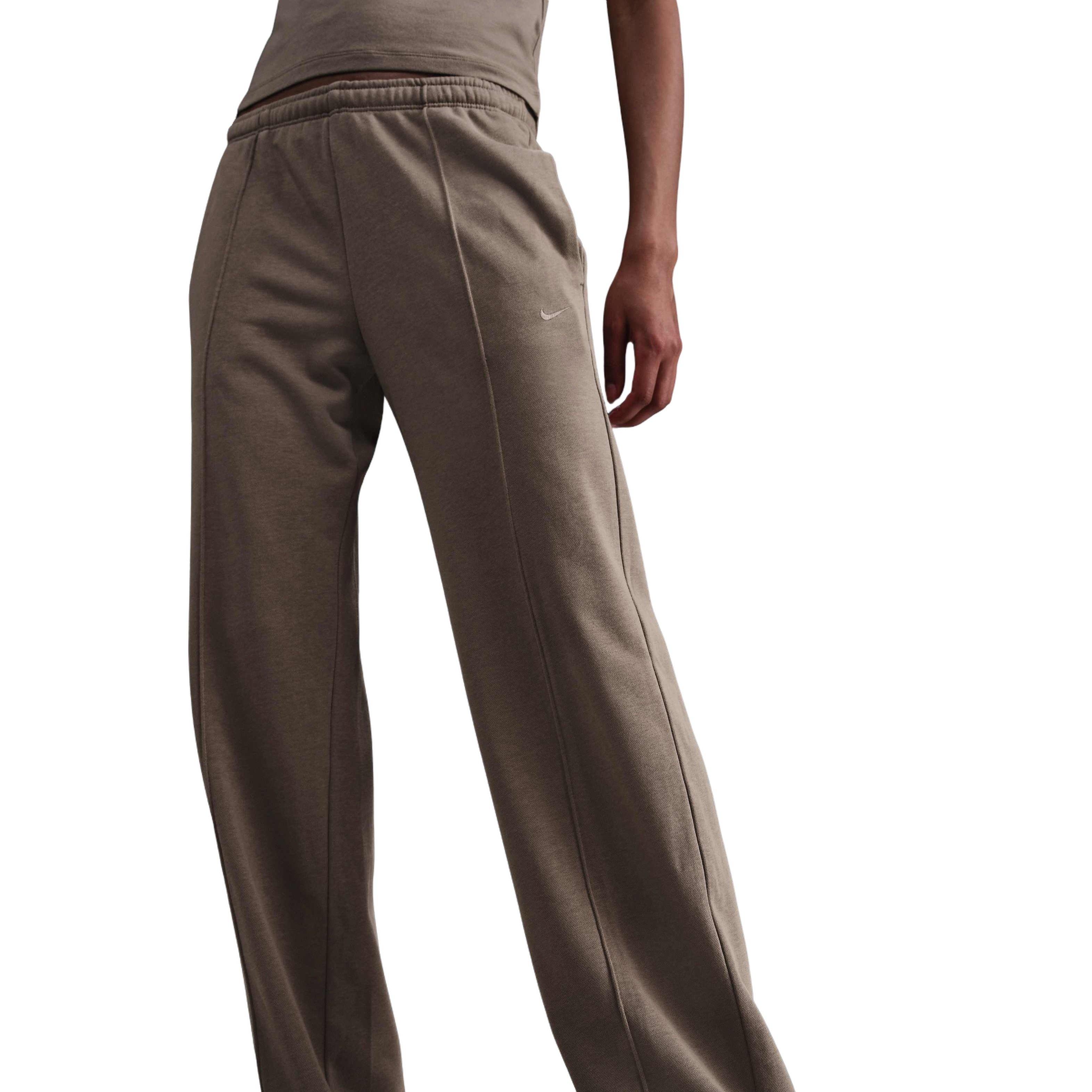 Color: BROWN