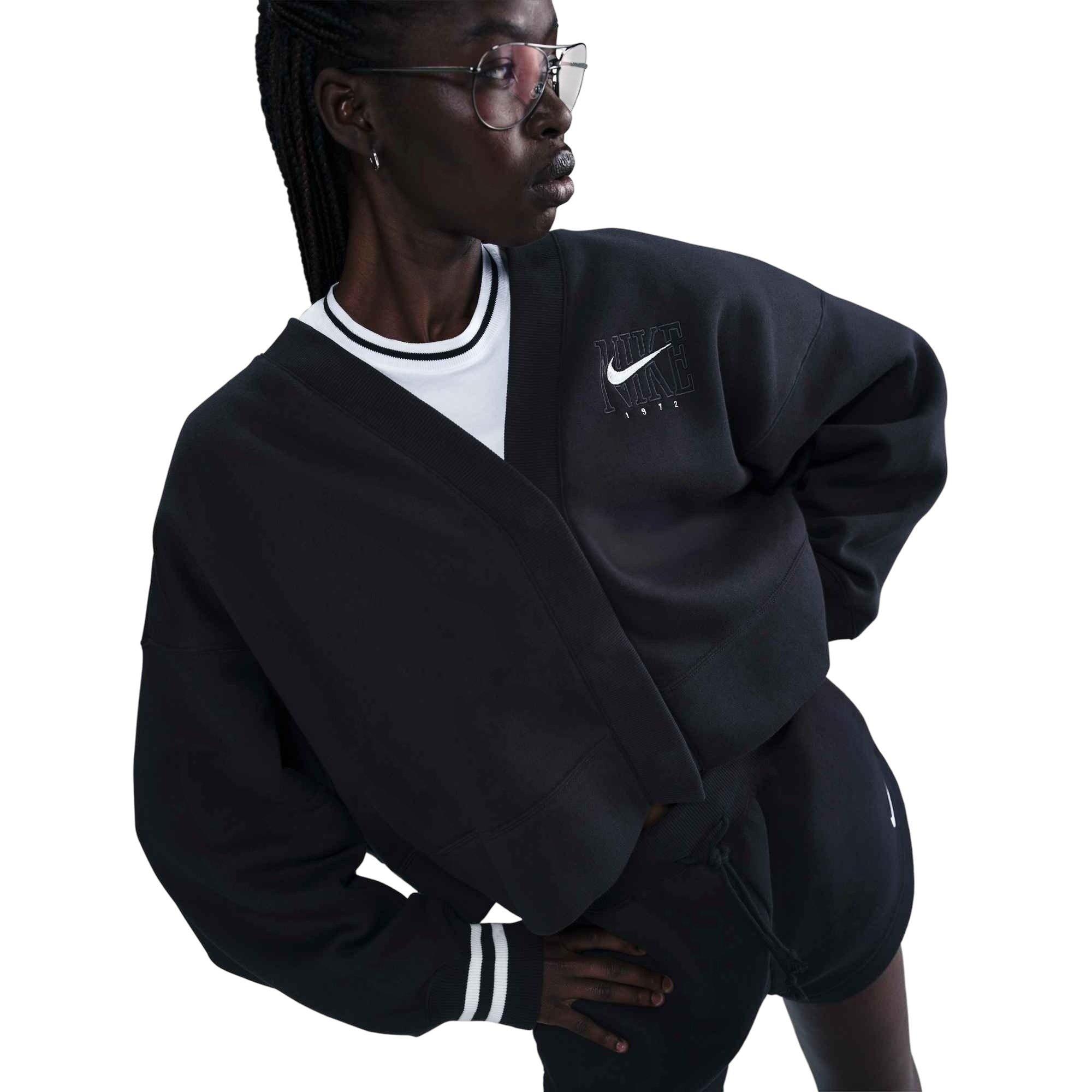 Color: BLACK
