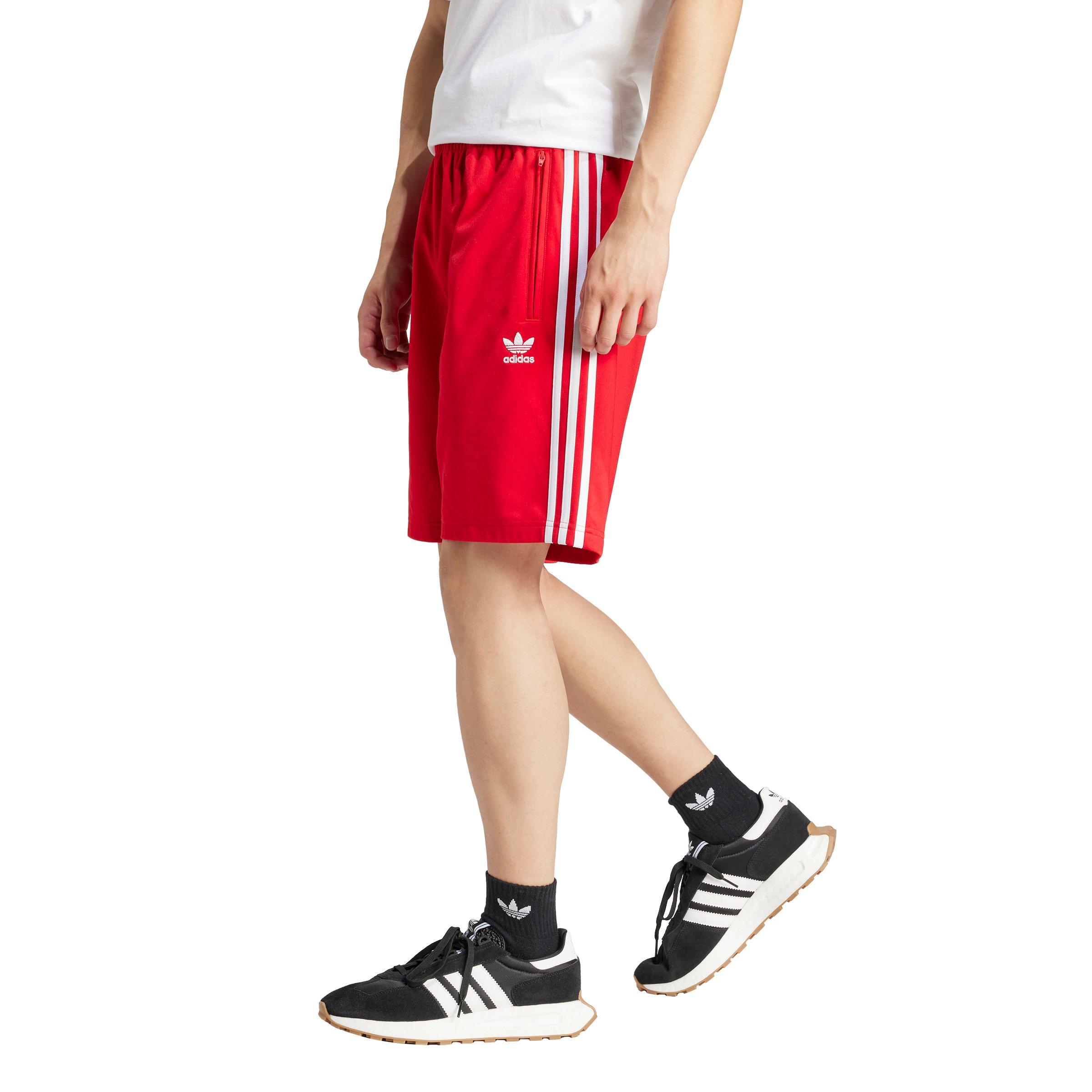 Color: RED