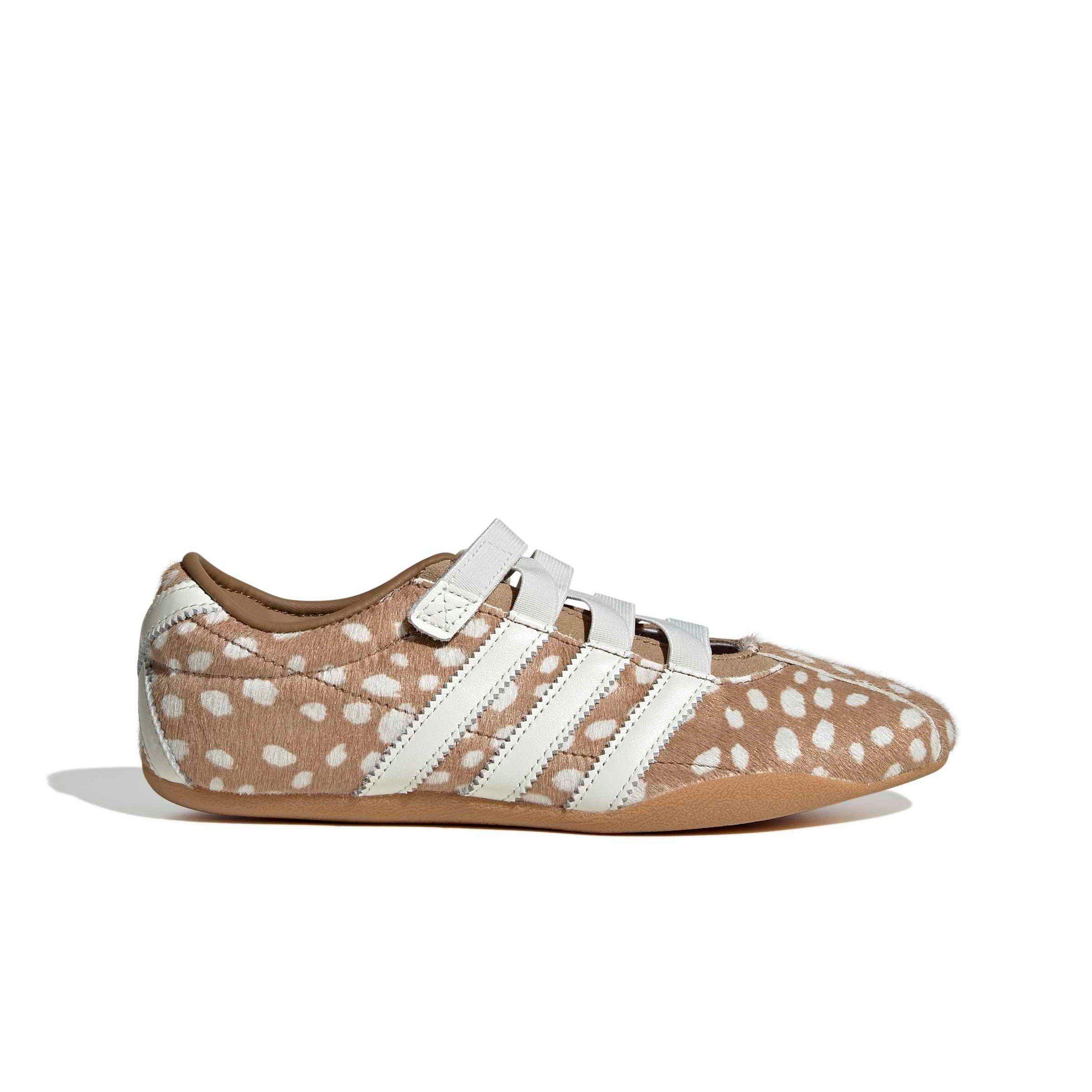 Color: BROWN/OFF WHITE/GUM