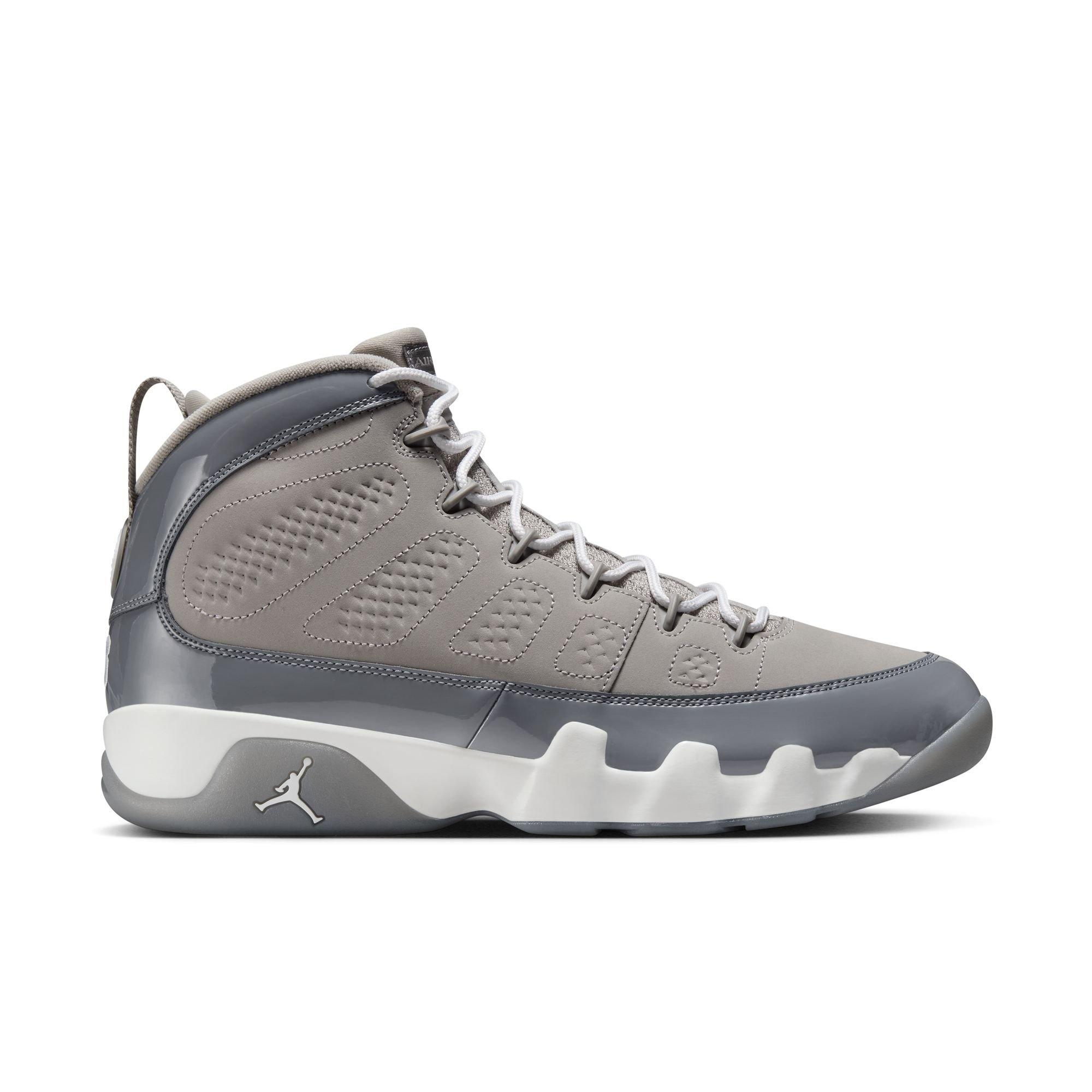Color: COOL GREY/WHITE