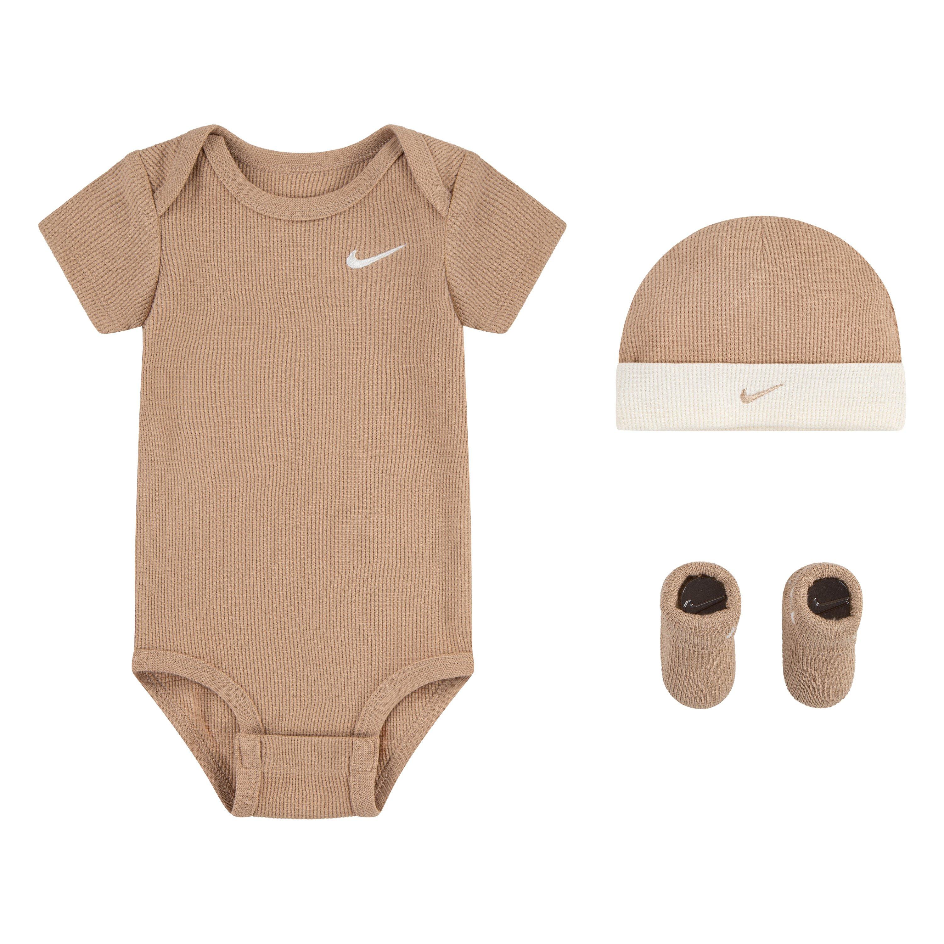 Color: TAN