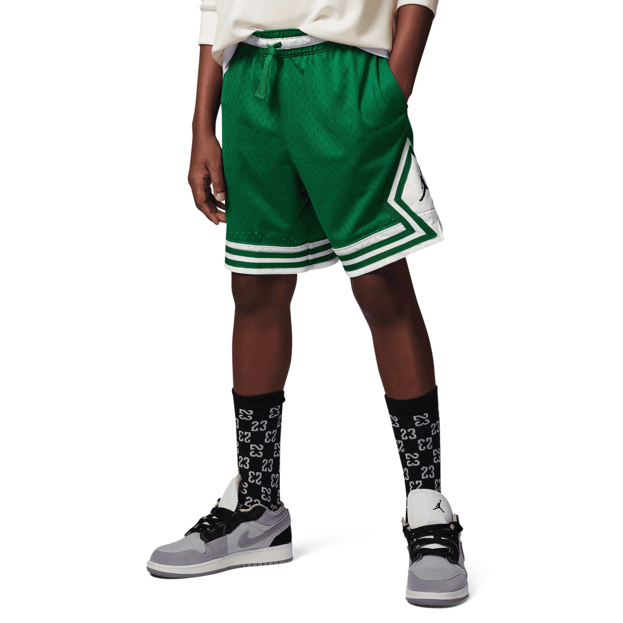 Color: GREEN