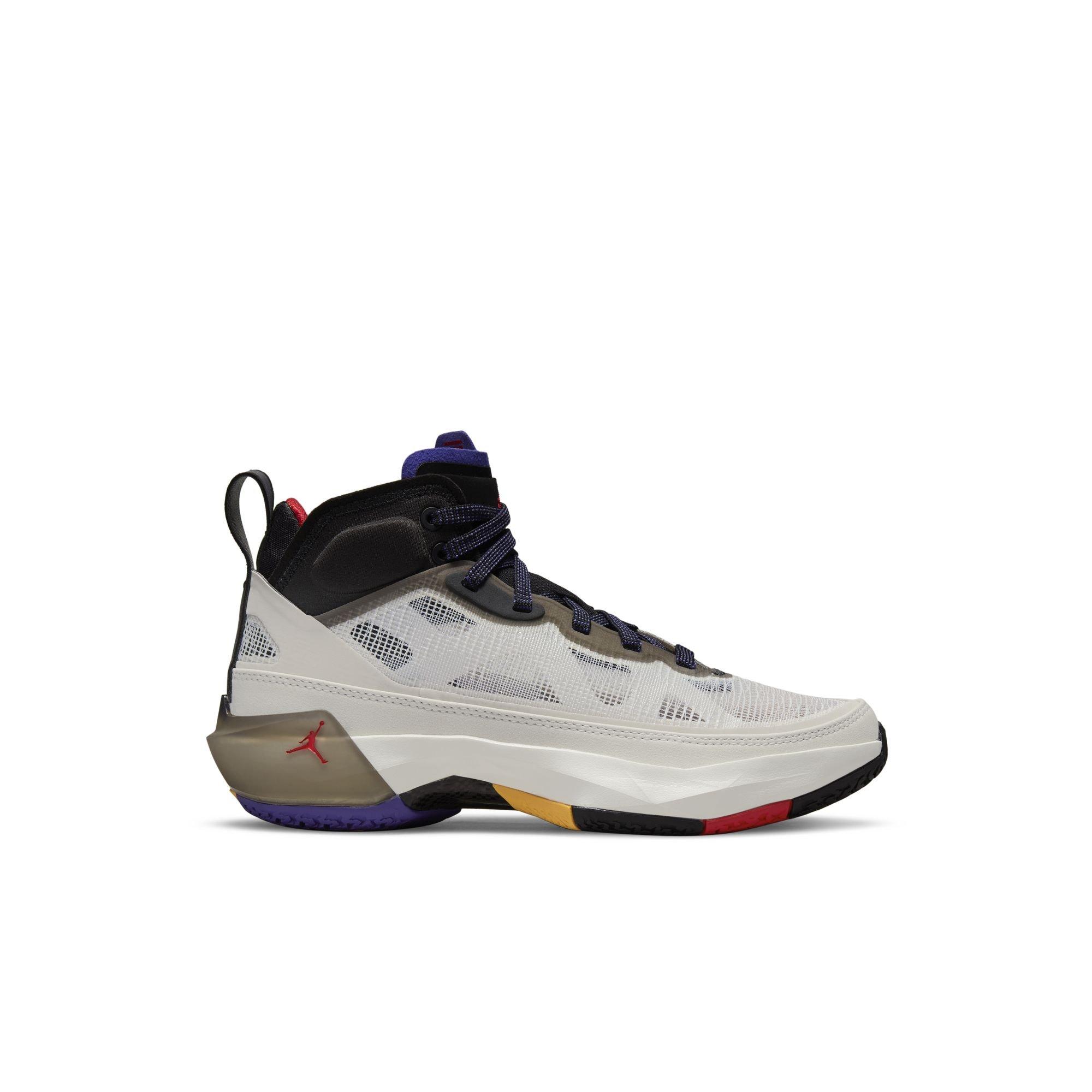 Color: LIGHT BONE/FIRE RED/BLACK