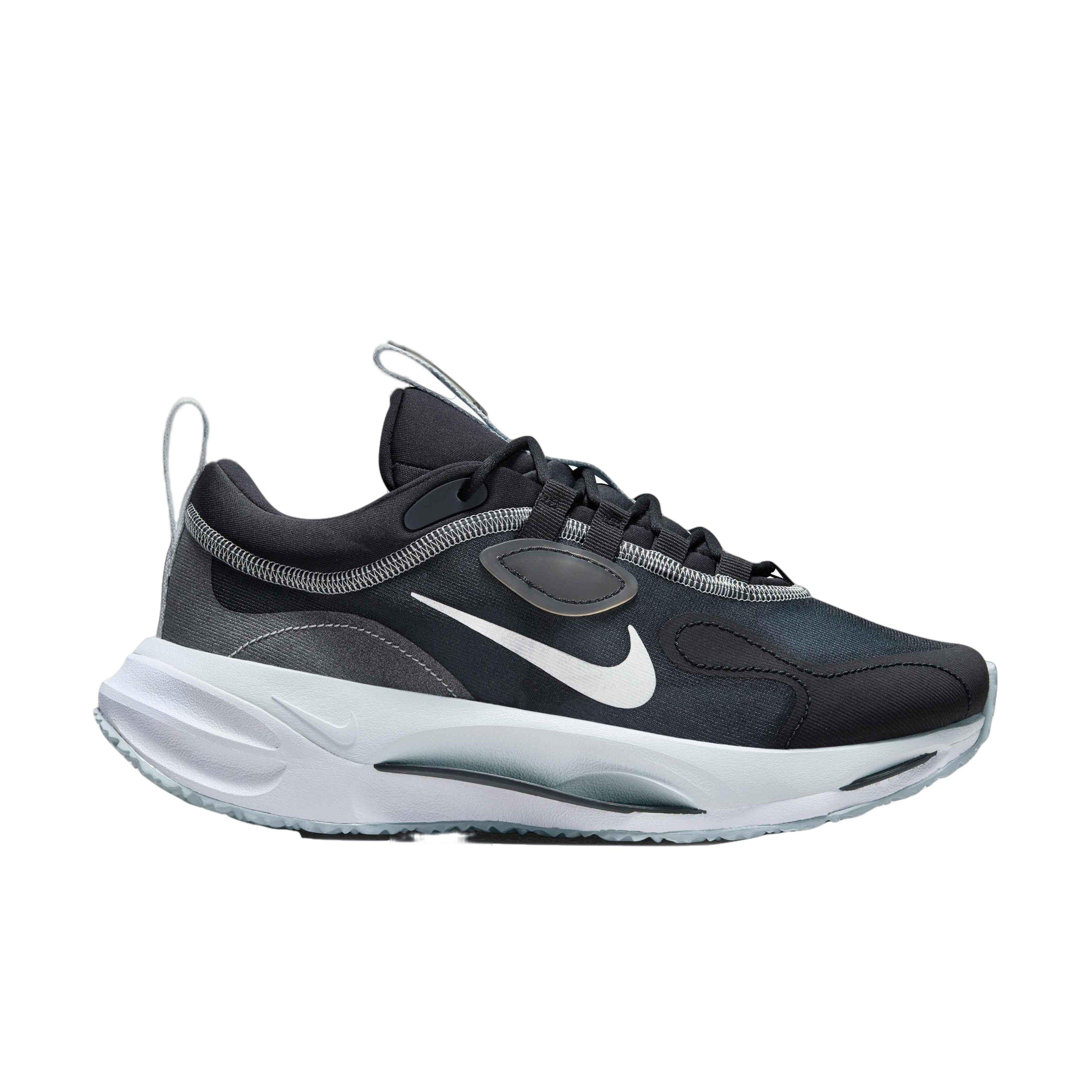 Color: BLACK/SILVER/PLATINUM