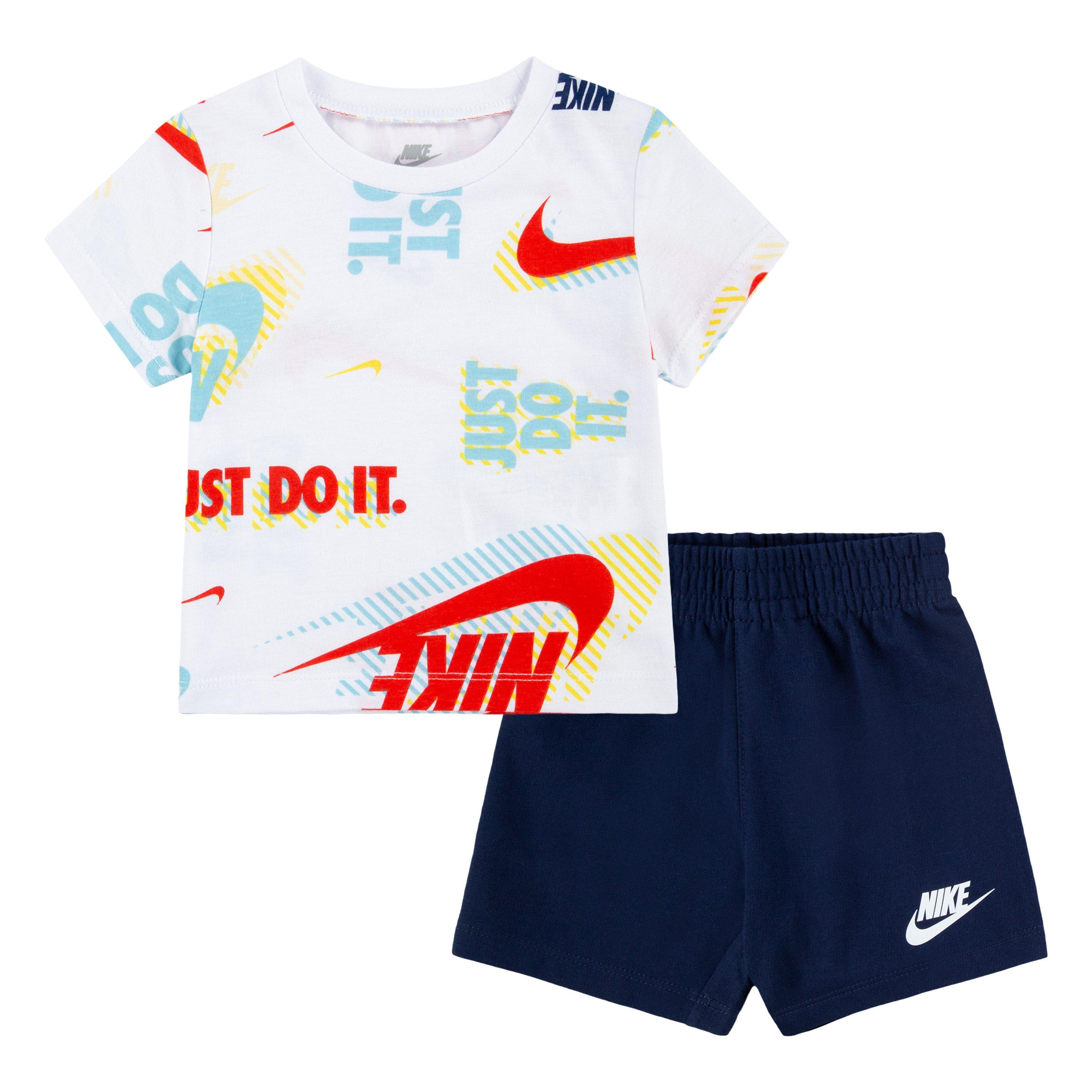 Color: NAVY