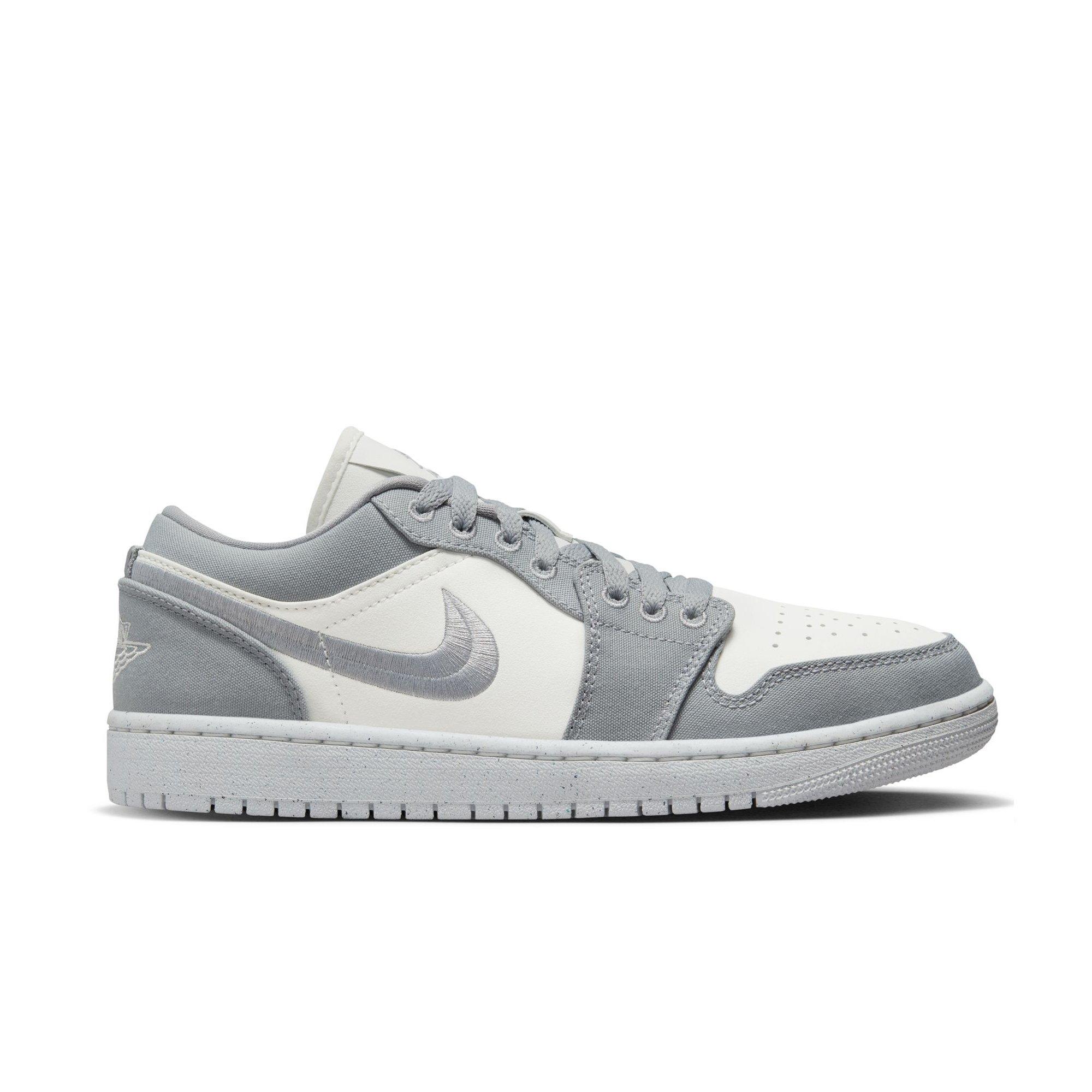 Color: LT STEEL GREY/WHITE
