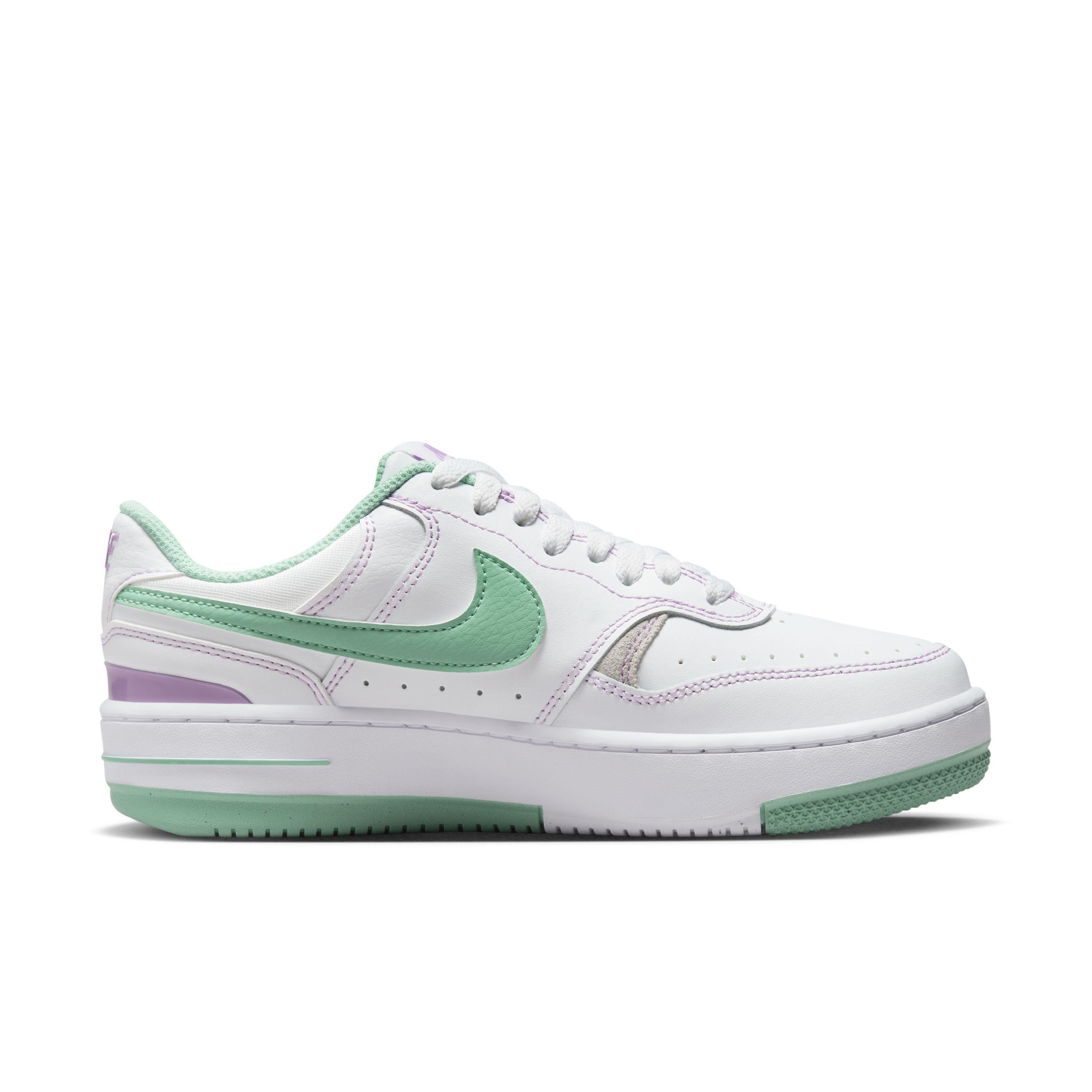 Color: WHITE/GREEN