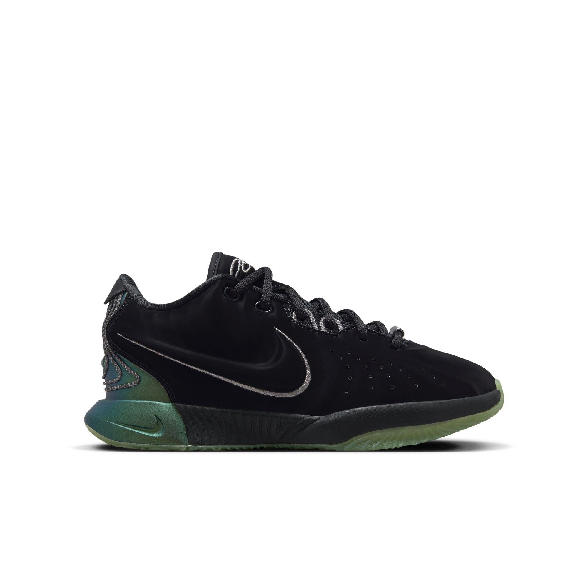 Color: BLACK/METALLIC PEWTER/IRON GREY