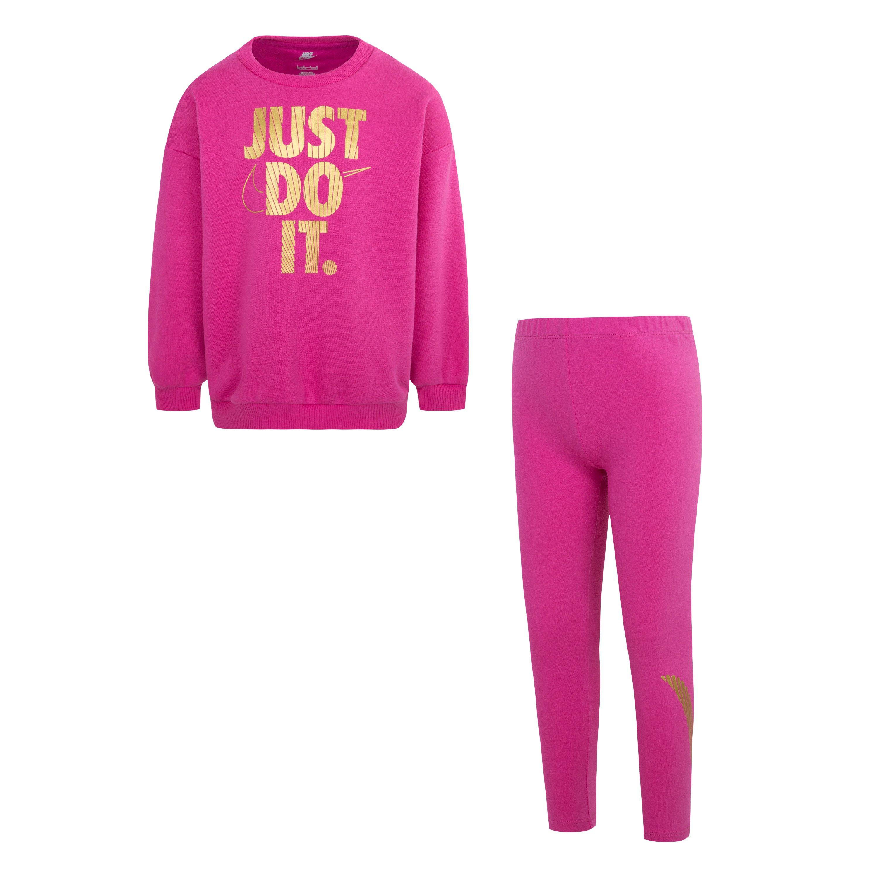 Color: BERRY