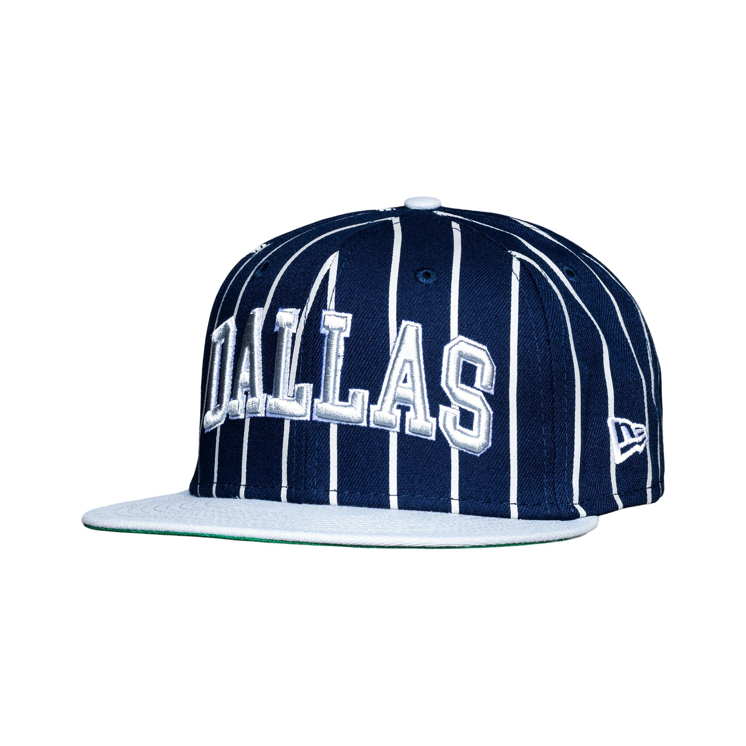 Color: NAVY