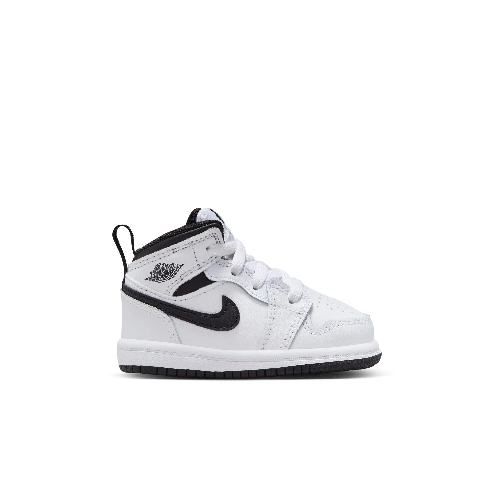 Color: WHITE/BLACK