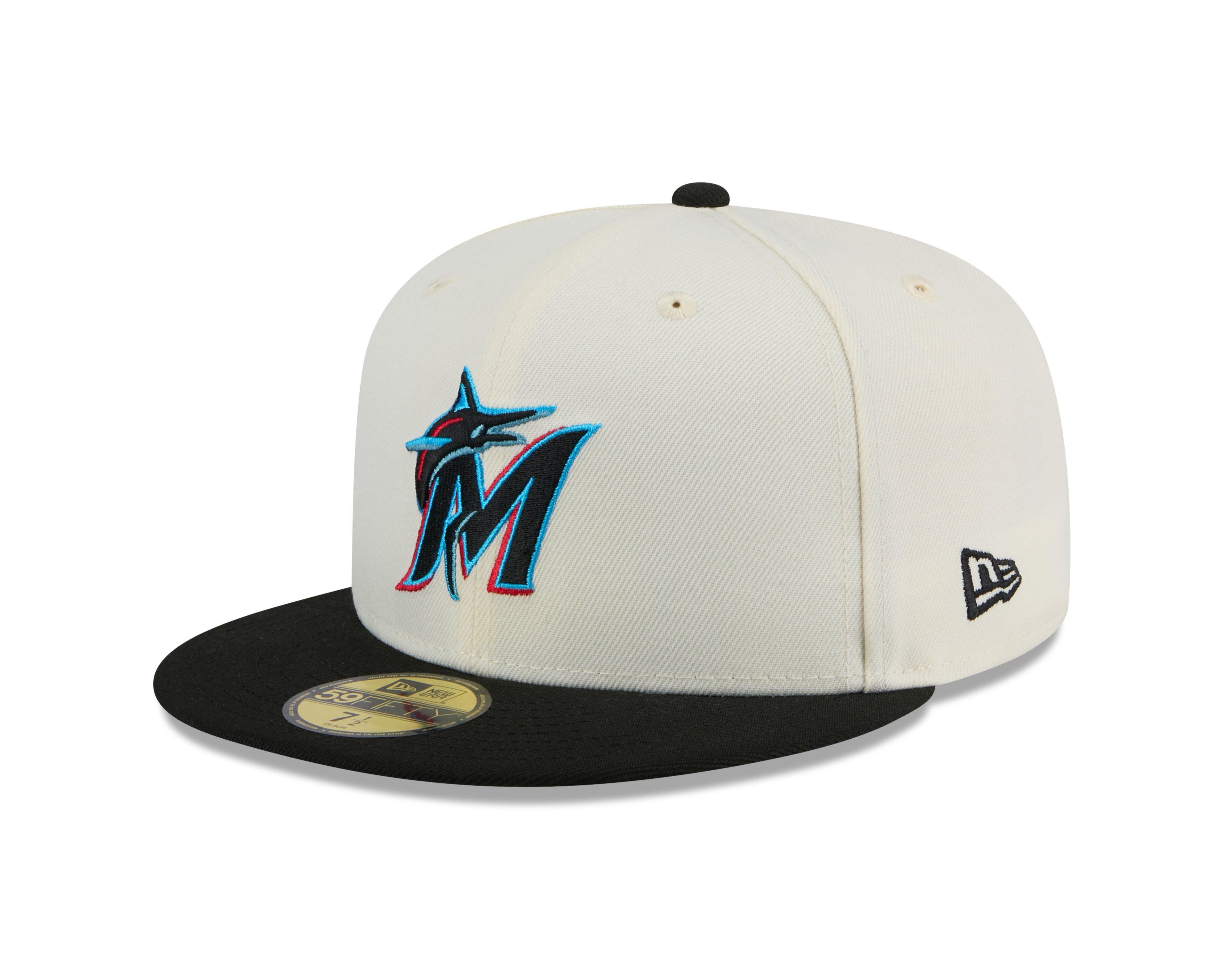 Color: WHITE/BLACK