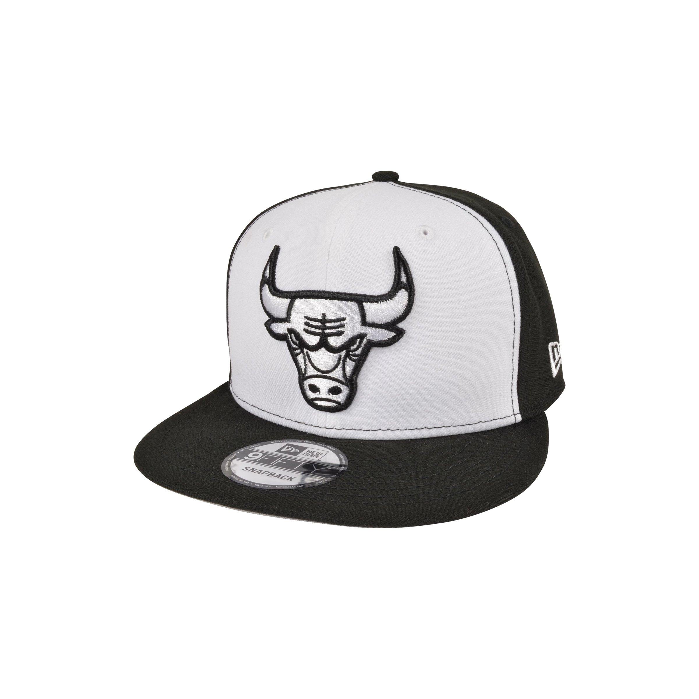 Color: BLACK/WHITE
