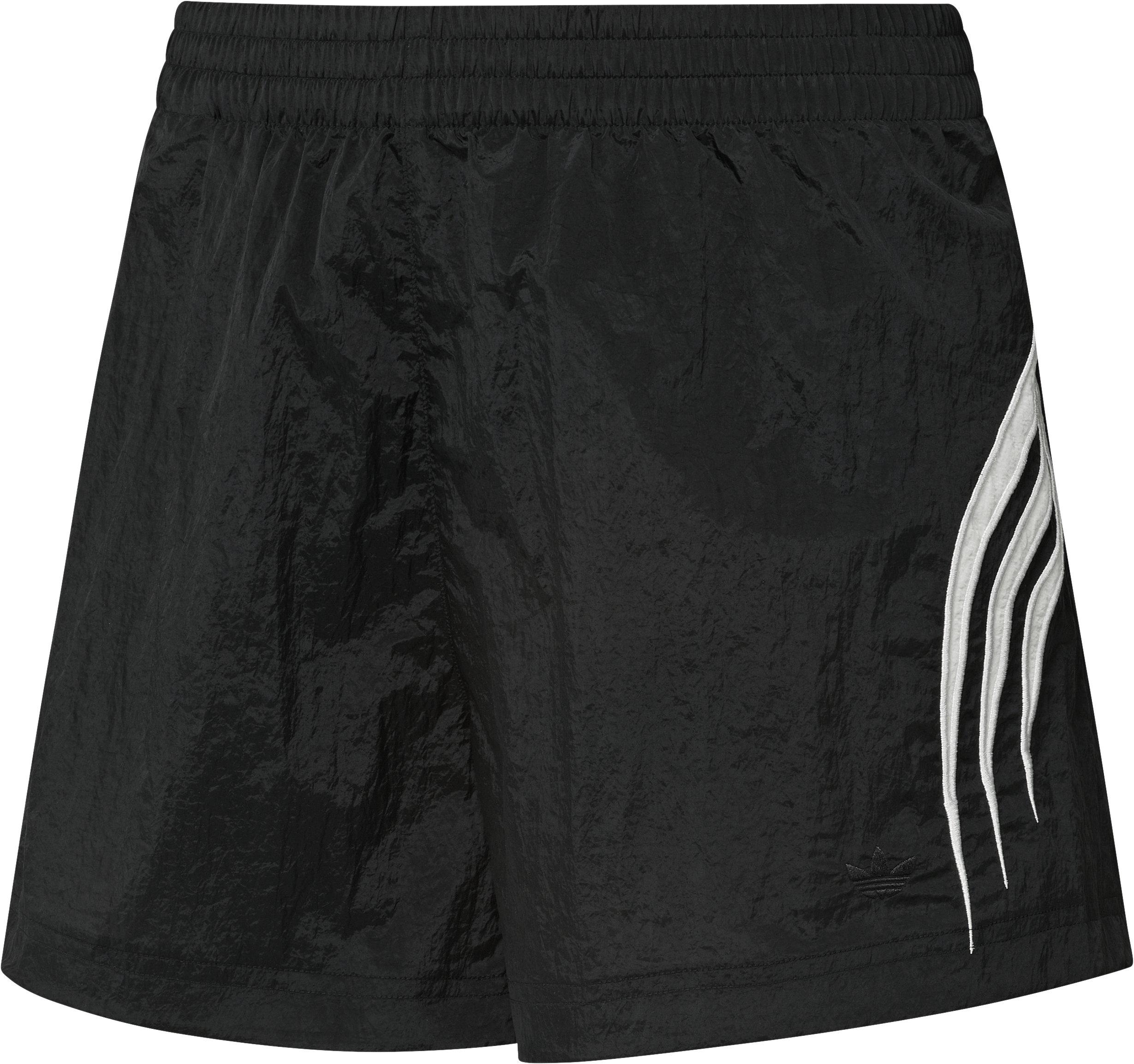 Color: BLACK