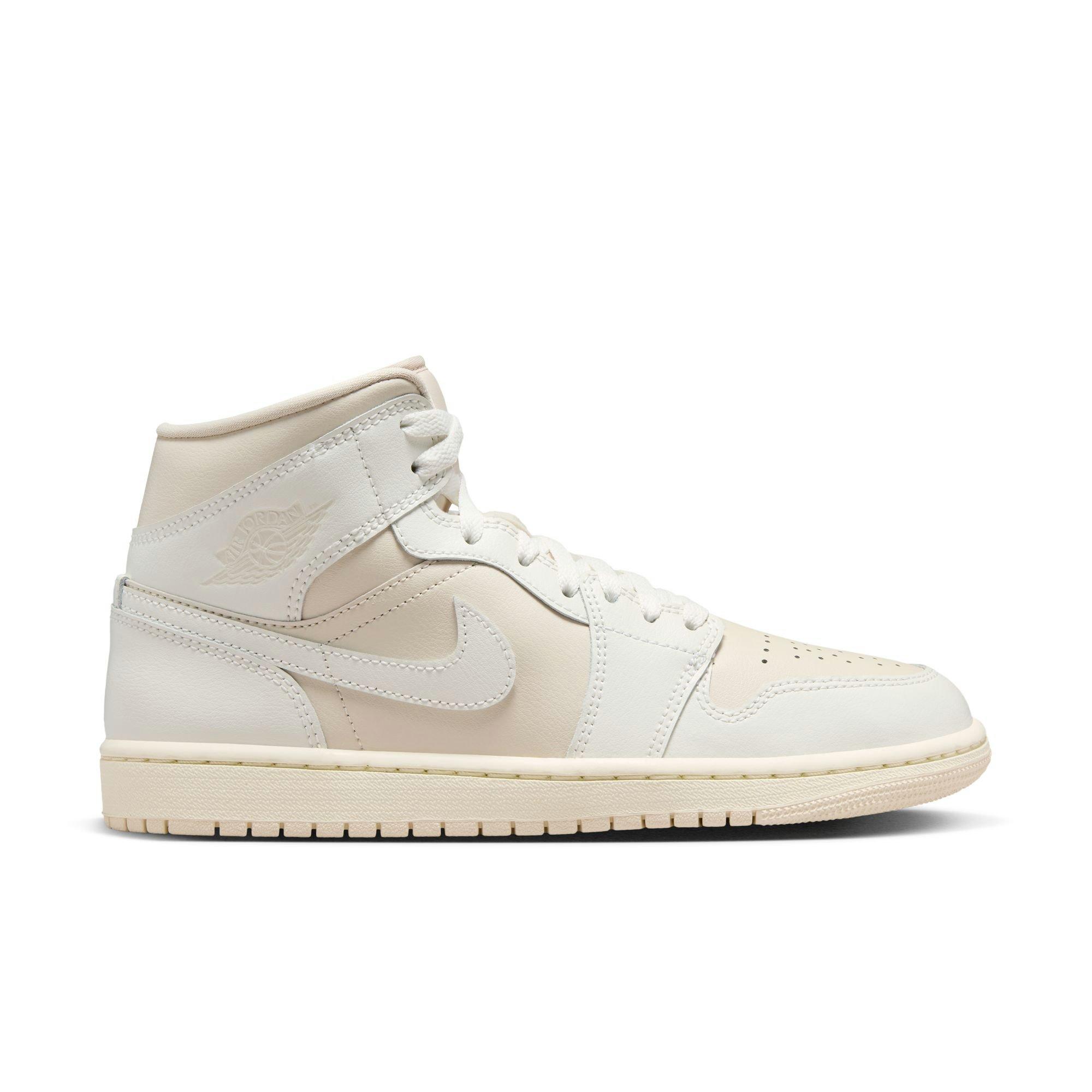 Color: WHITE/TAN