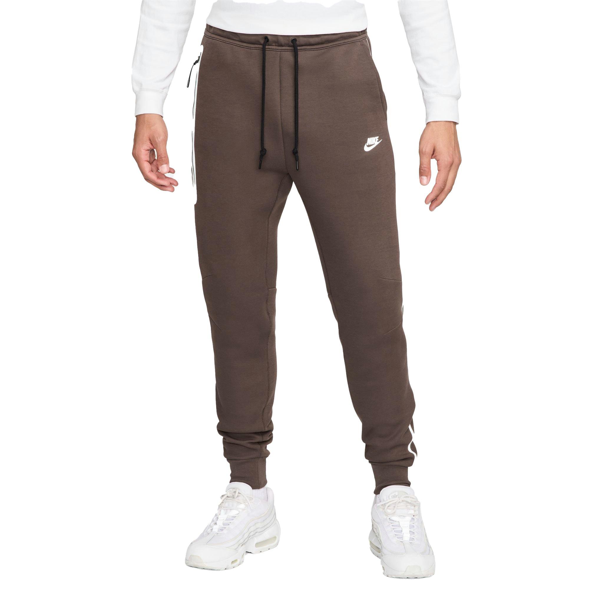Color: BROWN